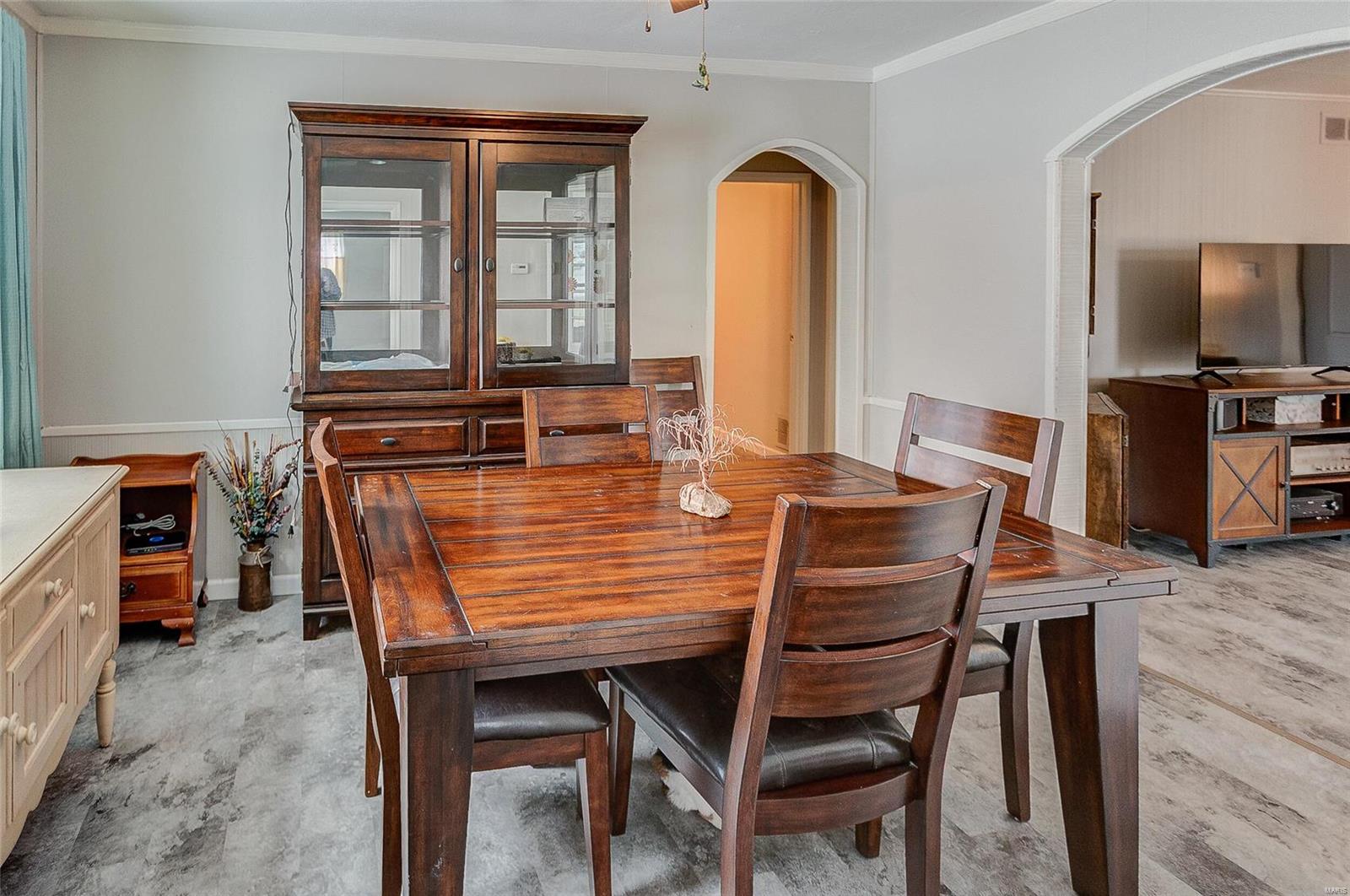 4023 Maryville Road Granite City, IL 62040 - Photo 8 of 25 Gallery Image 8