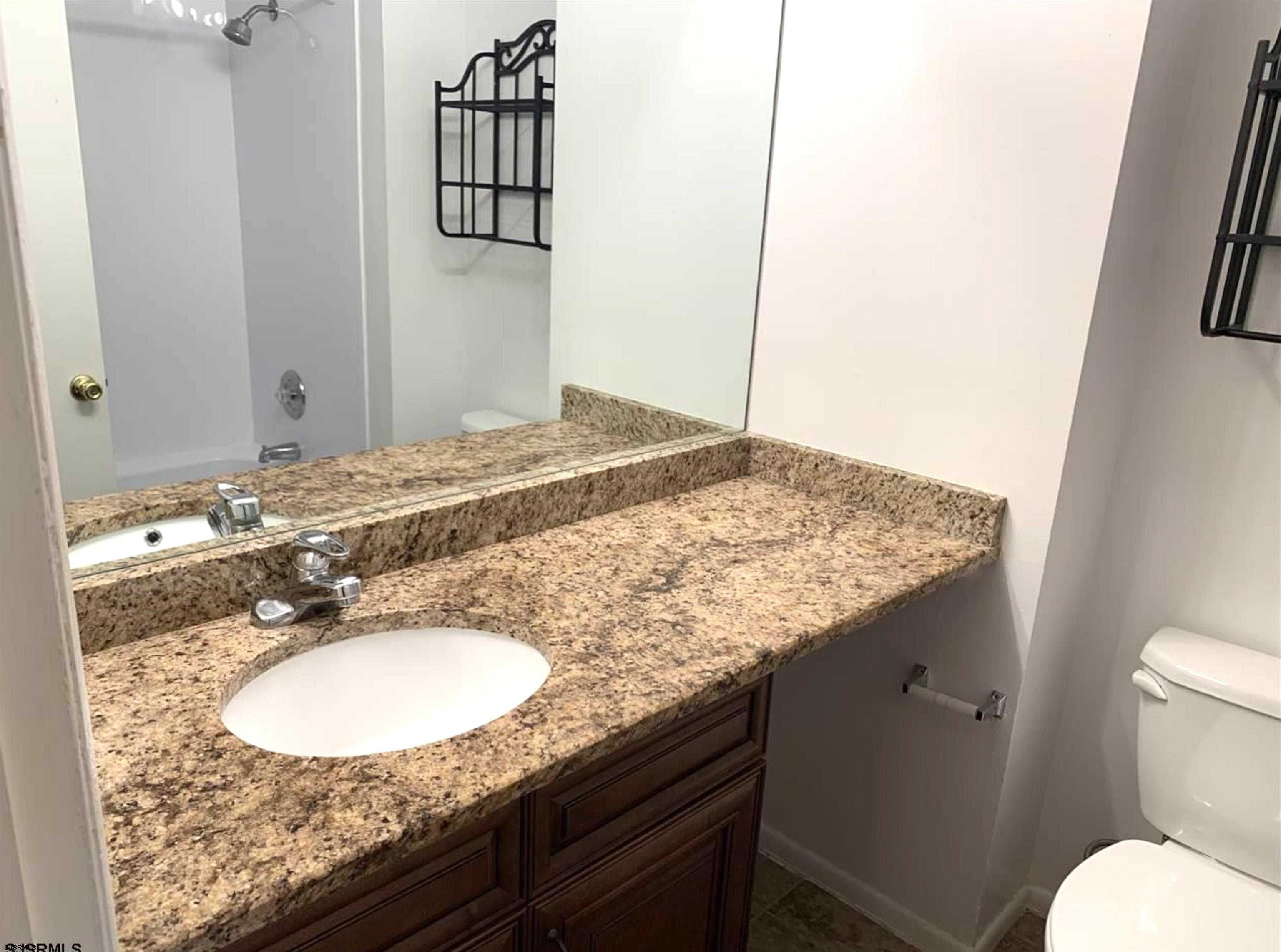 310 Noahs Road, Unit 310 Pleasantville, NJ 08232 - Photo 5 of 11 Gallery Image 5