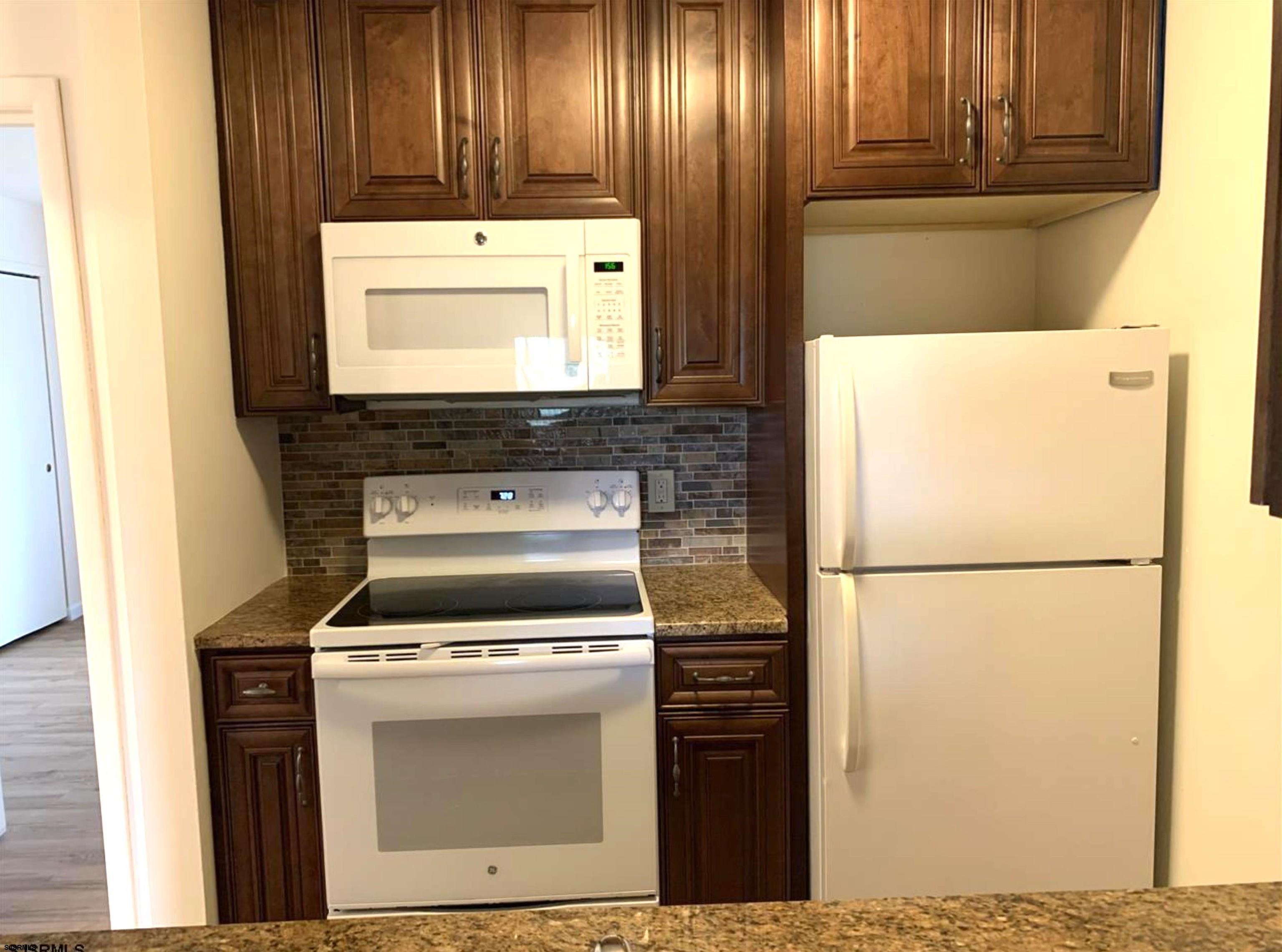 310 Noahs Road, Unit 310 Pleasantville, NJ 08232 - Photo 6 of 11 Gallery Image 6