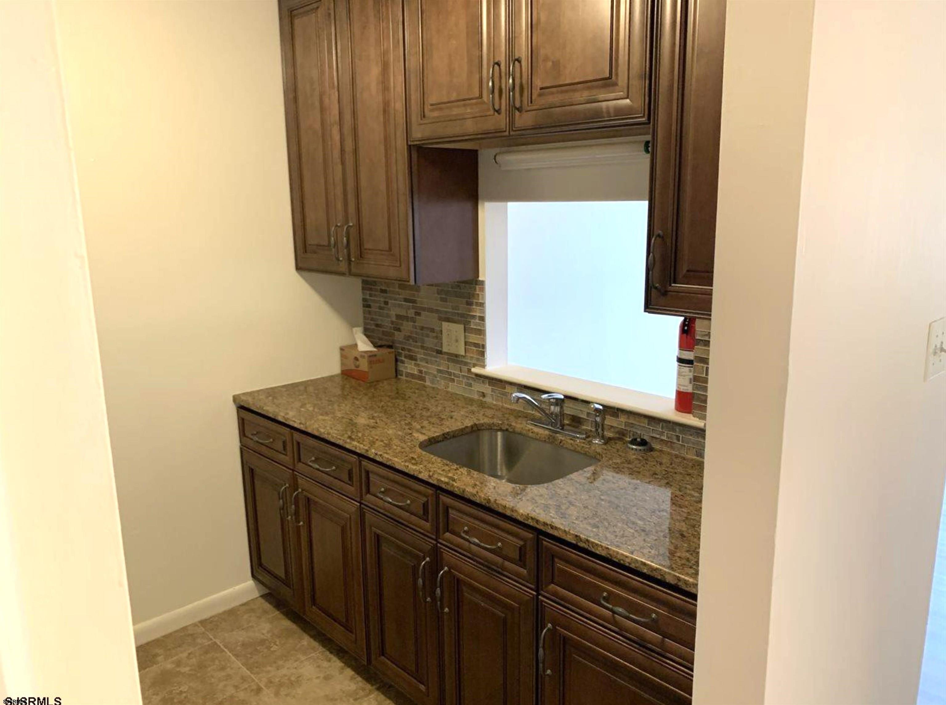 310 Noahs Road, Unit 310 Pleasantville, NJ 08232 - Photo 8 of 11 Gallery Image 8