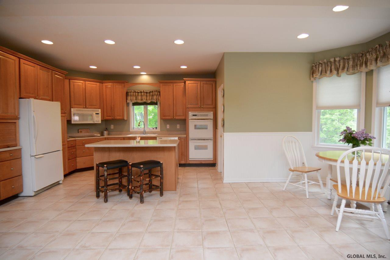 9 Staulters Farm Road Ballston, NY 12020 - Photo 15 of 42 Photo 15