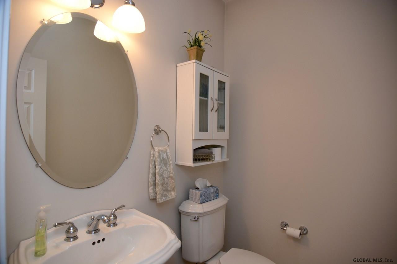 9 Staulters Farm Road Ballston, NY 12020 - Photo 21 of 42 Photo 23