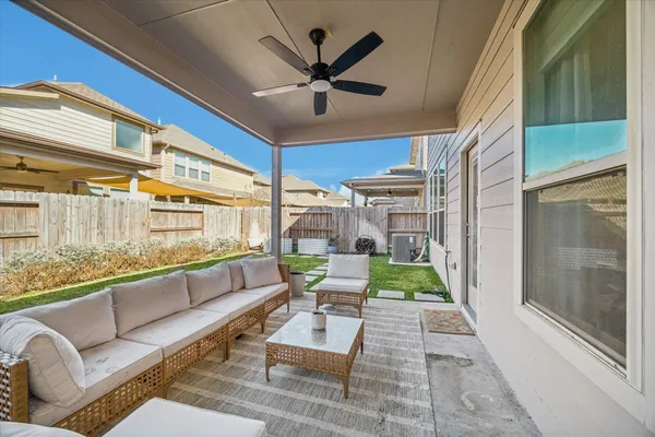 $2,750 | 4016 Delta Rose Street, Houston, TX 77018