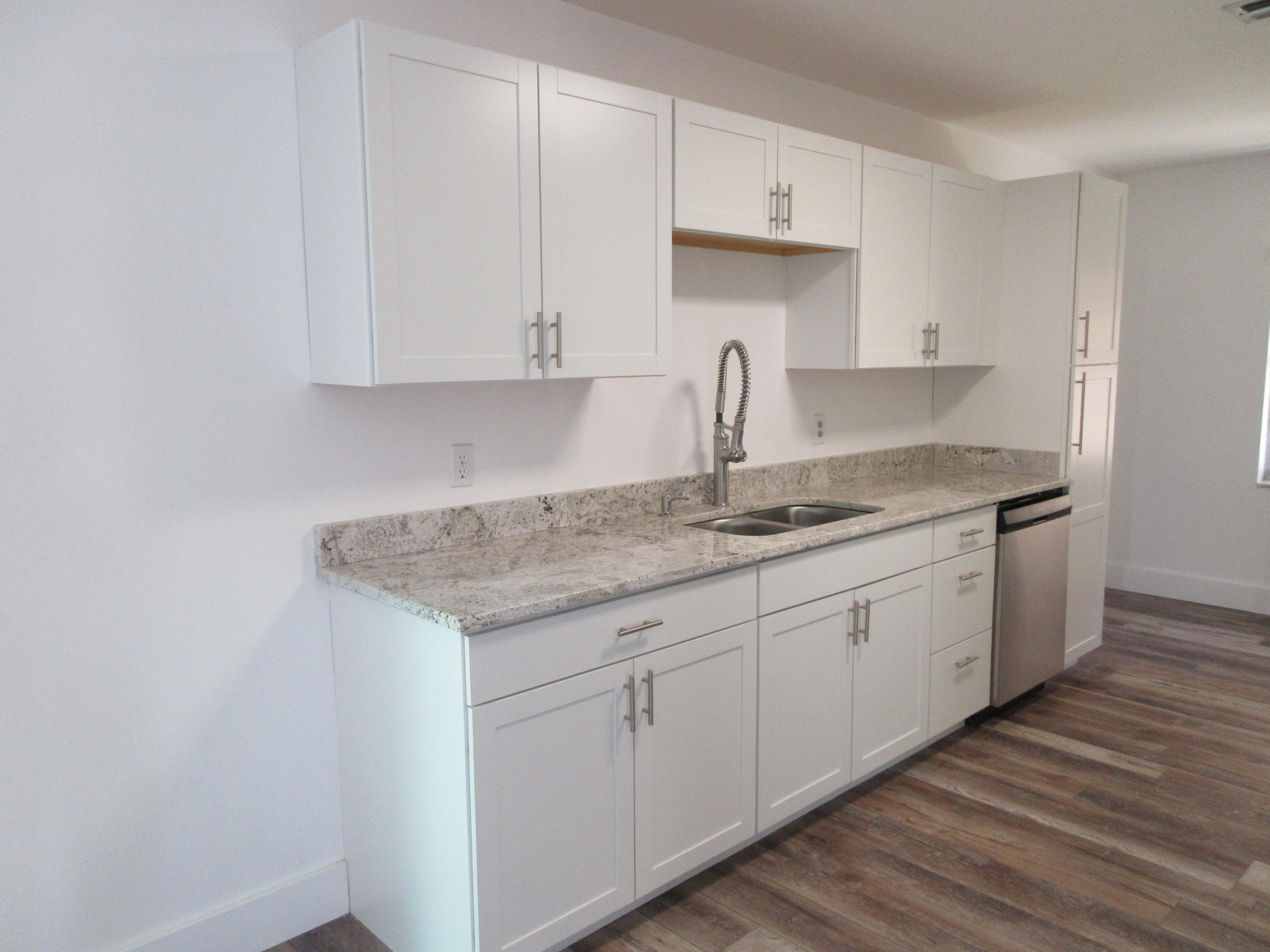 8800 Southwest 10th Street Boca Raton, FL 33433 - Photo 6 of 14 IMG_0868