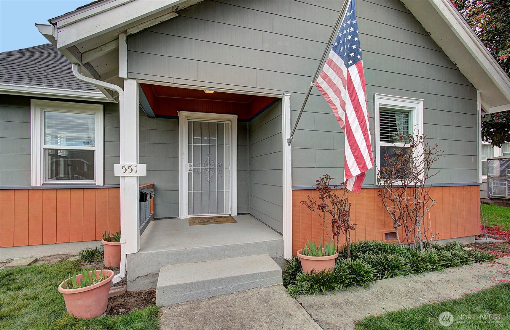 551 19th Avenue Longview, WA 98632 - Photo 4 of 28