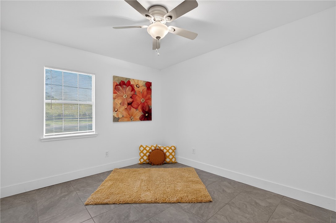 13325 Hearn Road Corpus Christi, TX 78410 - Photo 20 of 29