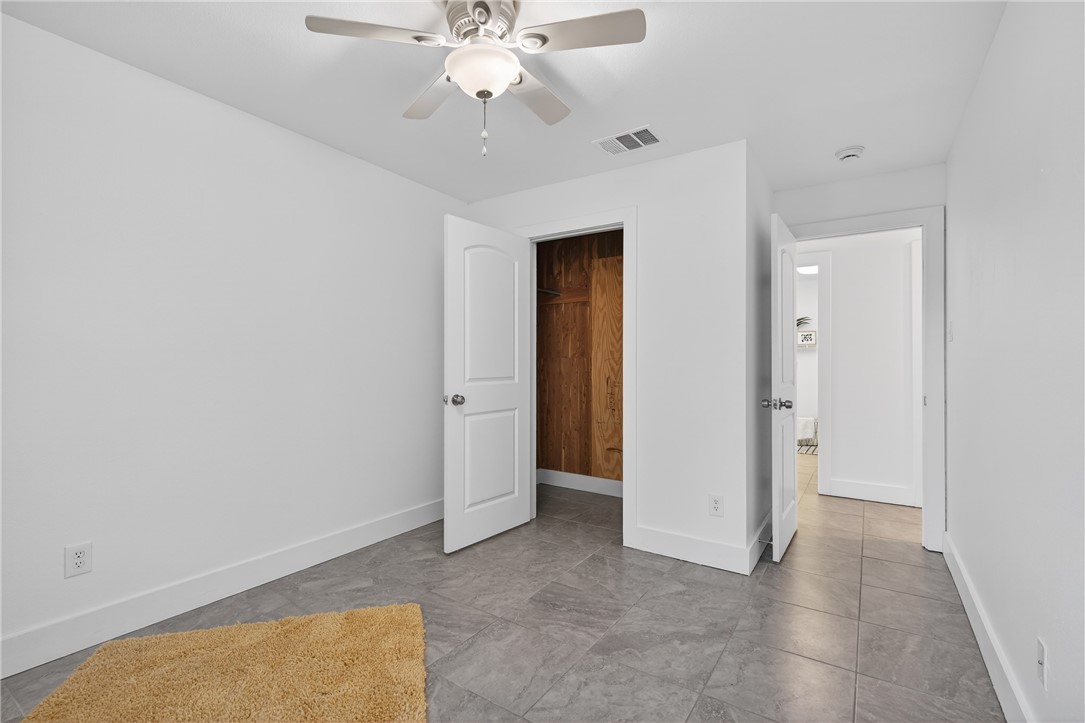 13325 Hearn Road Corpus Christi, TX 78410 - Photo 21 of 29