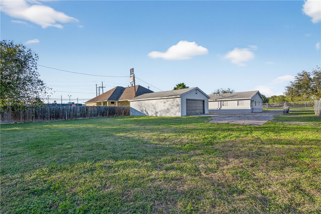 13325 Hearn Road Corpus Christi, TX 78410 - Photo 28 of 29
