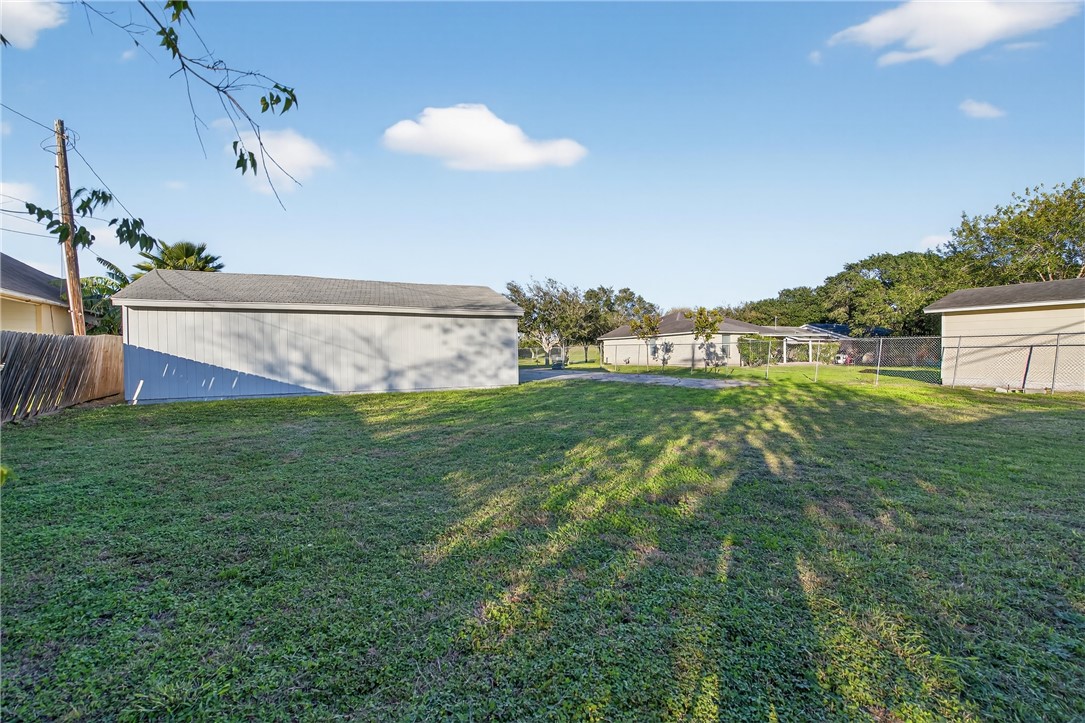 13325 Hearn Road Corpus Christi, TX 78410 - Photo 29 of 29