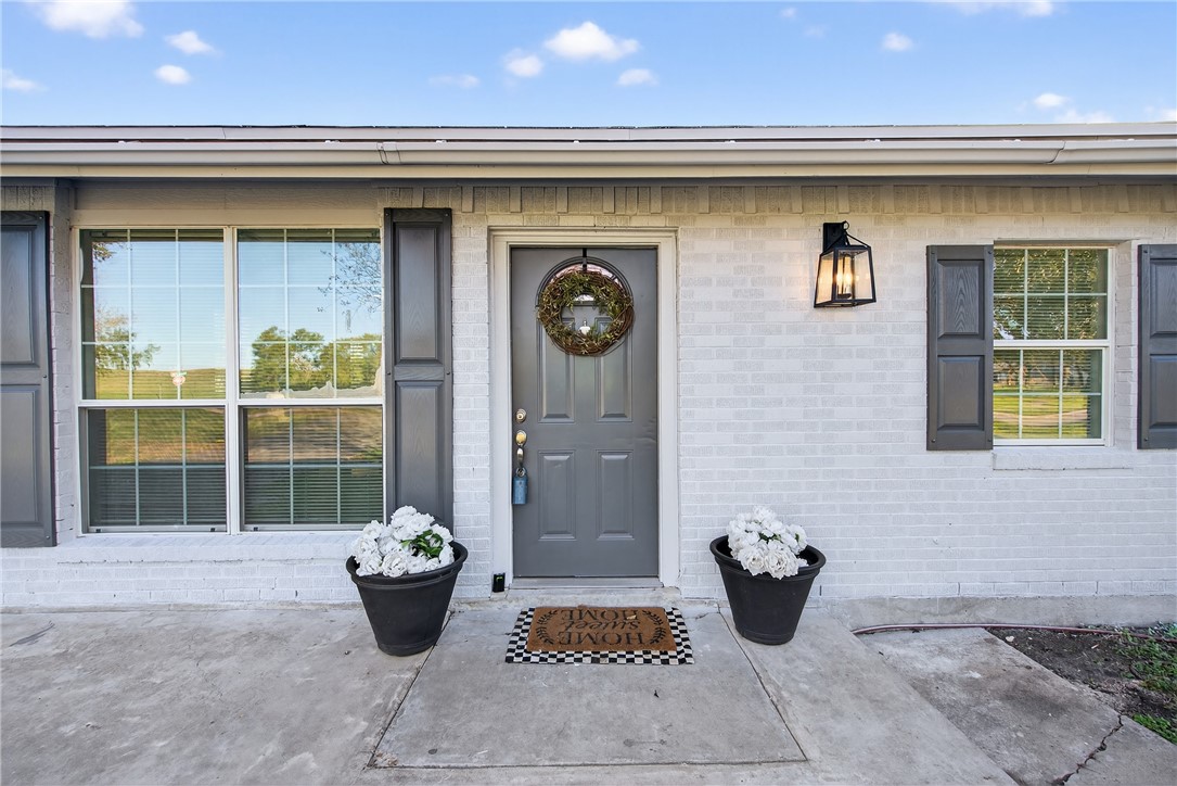 13325 Hearn Road Corpus Christi, TX 78410 - Photo 3 of 29