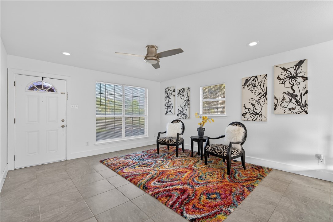 13325 Hearn Road Corpus Christi, TX 78410 - Photo 4 of 29