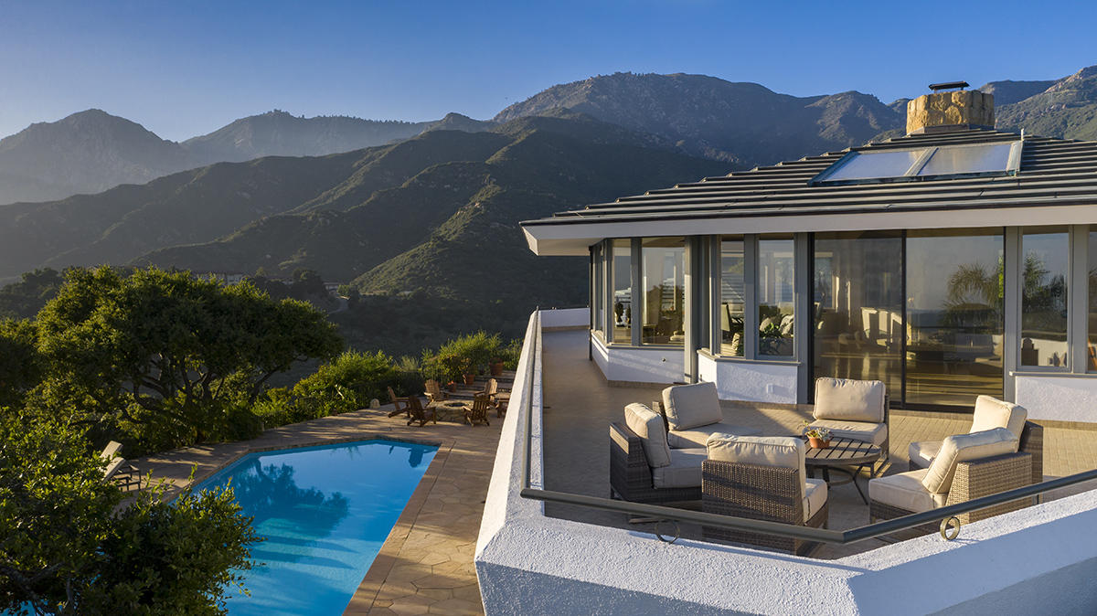 2211 Mt Calvary Road Santa Barbara, CA 93105 - Photo 2 of 17 Client Selections_08 WEB