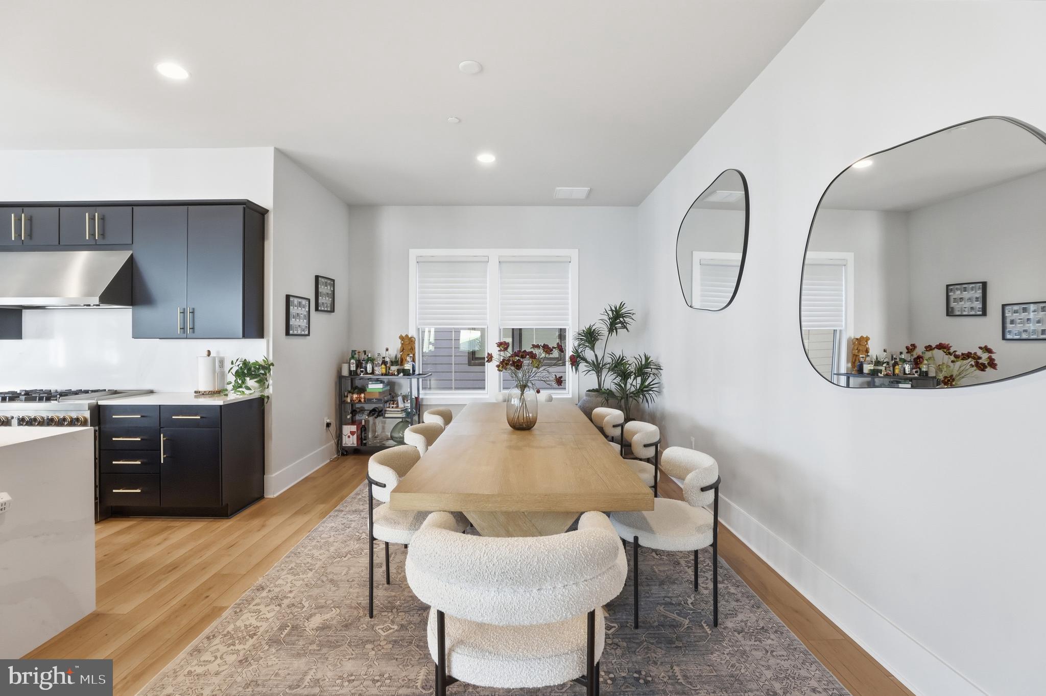 9725 Lantana Way Bethesda, MD 20817 - Photo 7 of 58 Dining Room