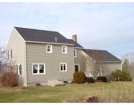 11 Hanson Road Charlton, MA 01507 - Photo 2 of 19