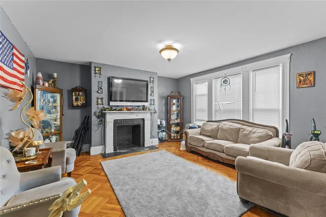 $624,900 | 58 Oakley Road, Woonsocket, RI 02895