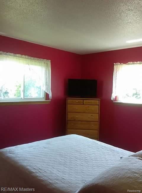 7032 Mentel Road Newport, MI 48166 - Photo 8 of 16 FB_IMG_1471370525977.jpg