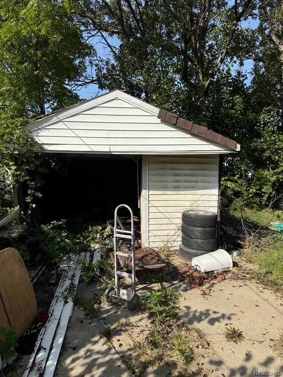 9561 Decatur Street Detroit, MI 48227 - Photo 8 of 19 Gallery Image 8