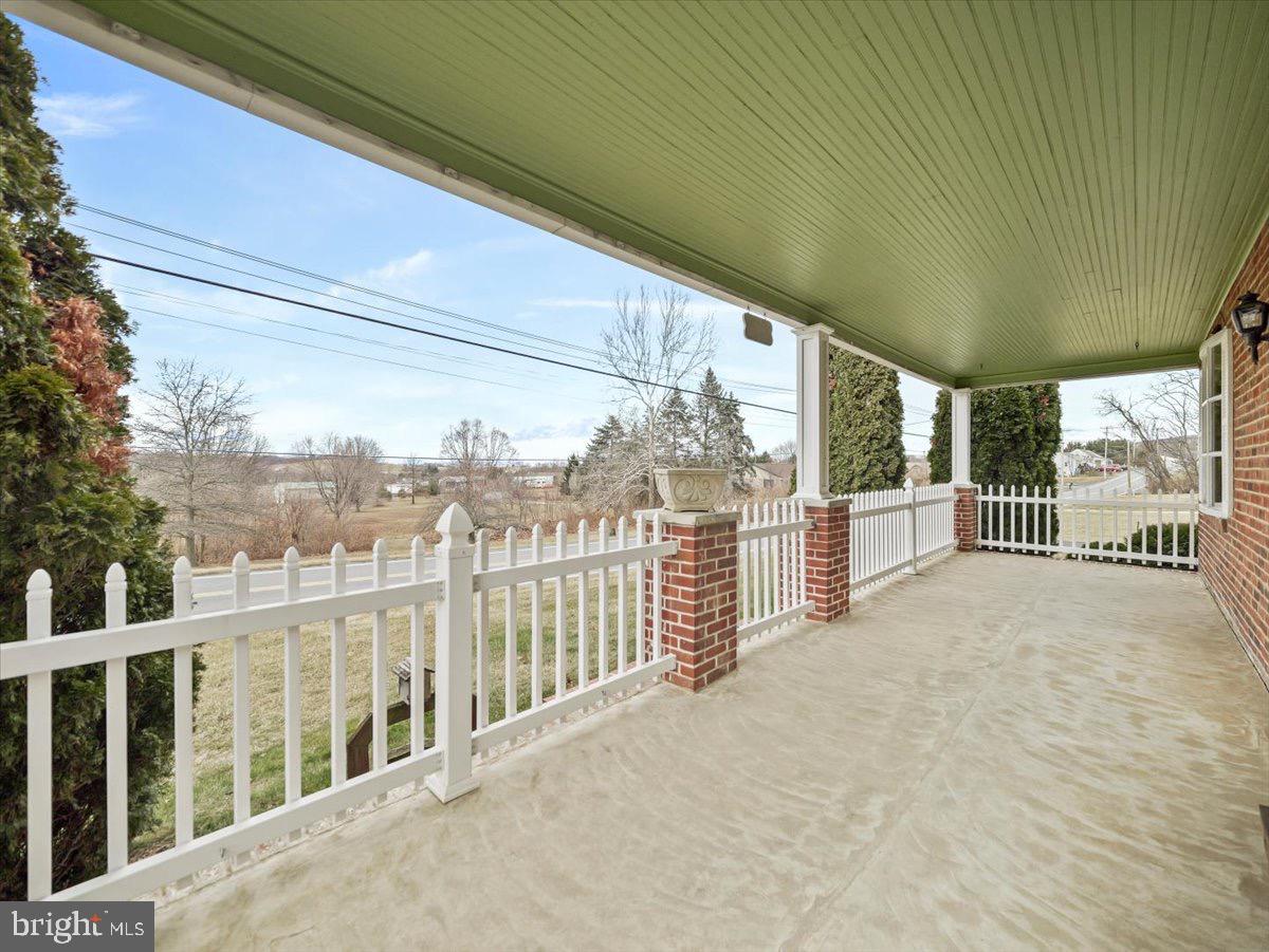 7220 Slabtown Road Waynesboro, PA 17268 - Photo 33 of 43 a view of a balcony