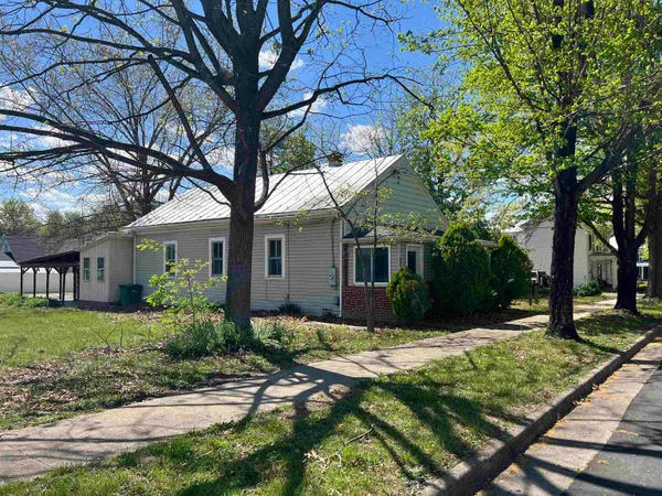 $185,000 | 203 6th Street, Grottoes, VA 24441