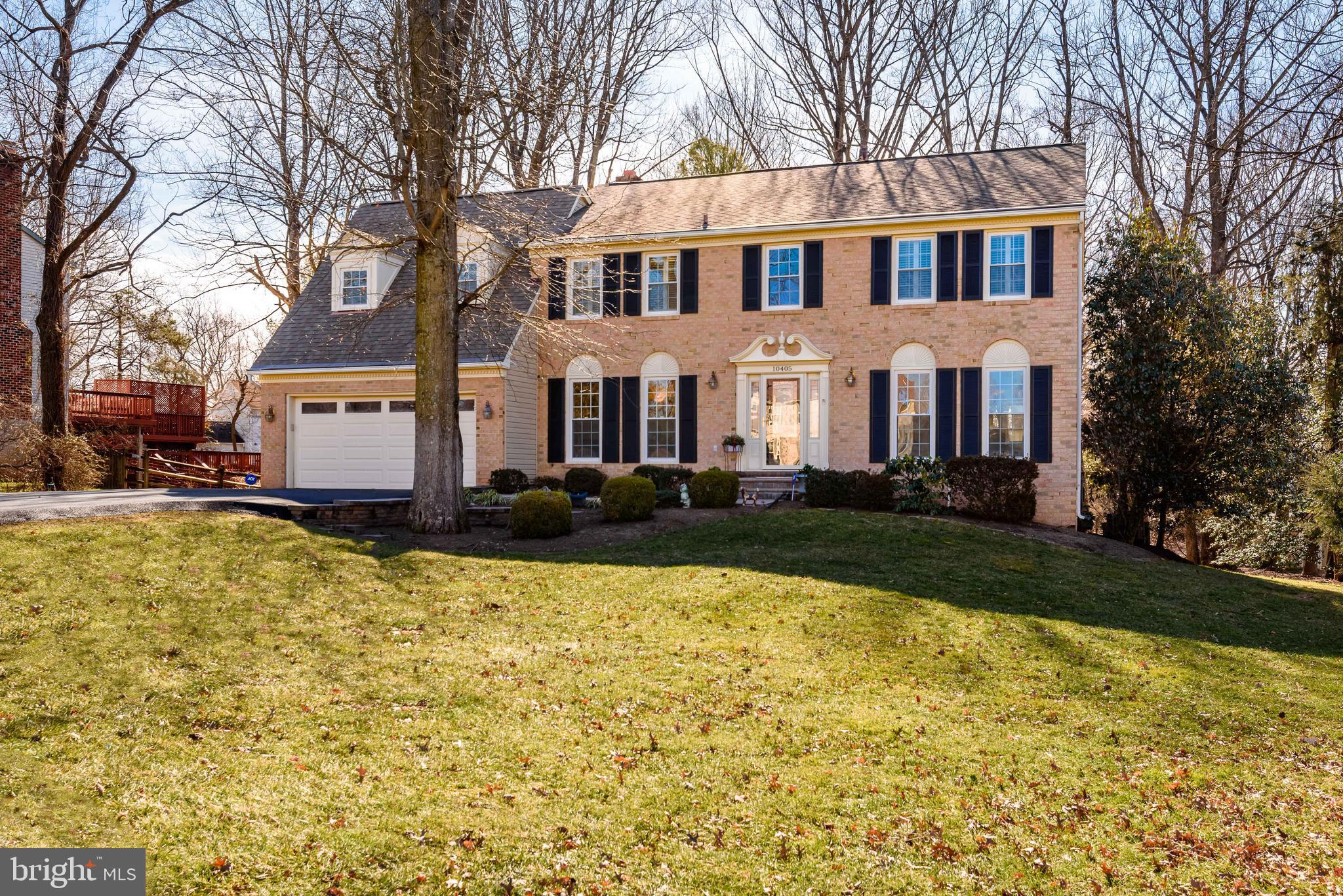 10405 Dunn Meadow Road Vienna, VA 22182 - Photo 1 of 38 Beautiful home in Vienna