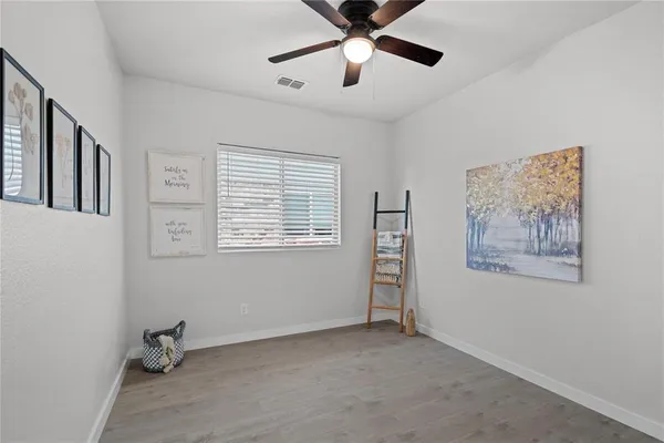 $357,500 | 1110 Greywood Drive, Van Alstyne, TX 75495