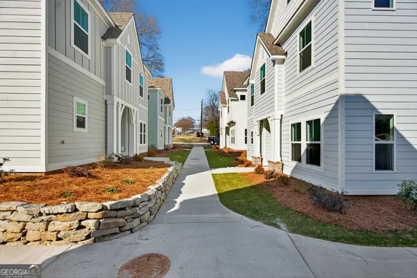 a view of a house with entertaining space