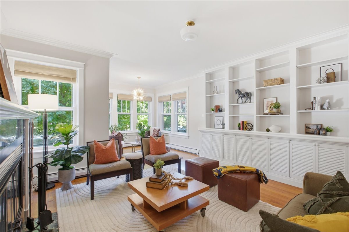 1625 West Rascher Avenue, Unit 1 Chicago, IL 60640 - Photo 4 of 25 Gallery Image 4