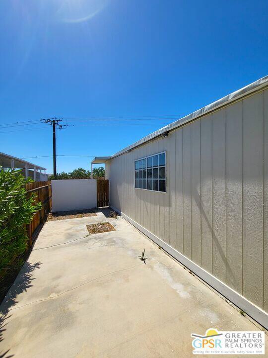 69430 Fairway Road Desert Hot Springs, CA 92241 - Photo 15 of 19 a backyard of a house