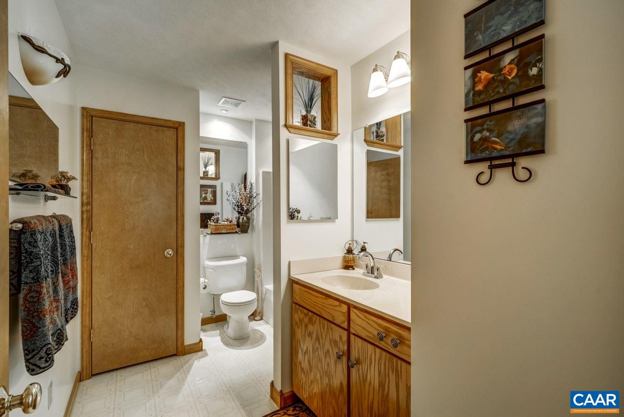 1531 Riding Club Road Keene, VA 22946 - Photo 20 of 27 Serves as powder room and bath if you use the den or office as a bedroom.
