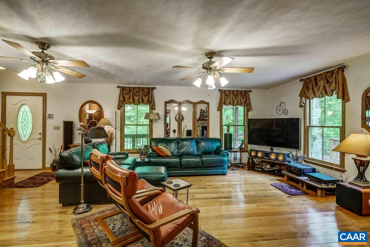 1531 Riding Club Road Keene, VA 22946 - Photo 9 of 27 Gallery Image 9