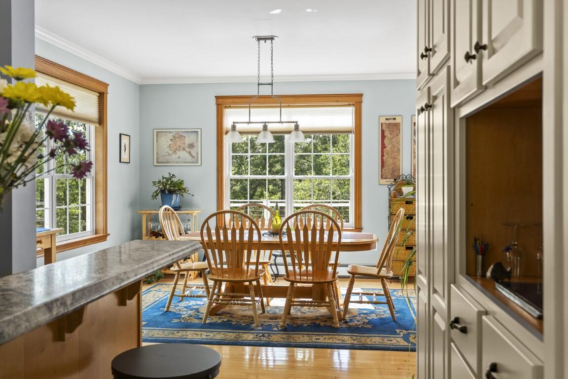 29 Wiscasset Road Boothbay, ME 04537 - Photo 18 of 57 17