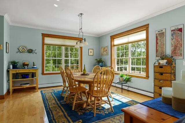 $869,000 | 29 Wiscasset Road, Boothbay, ME 04537