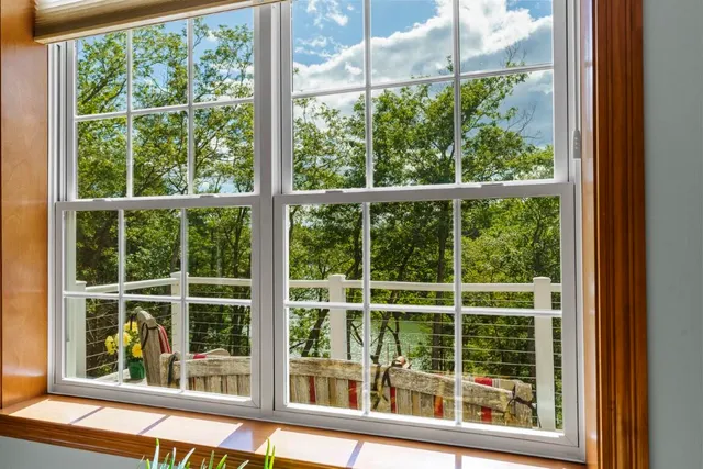 $869,000 | 29 Wiscasset Road, Boothbay, ME 04537