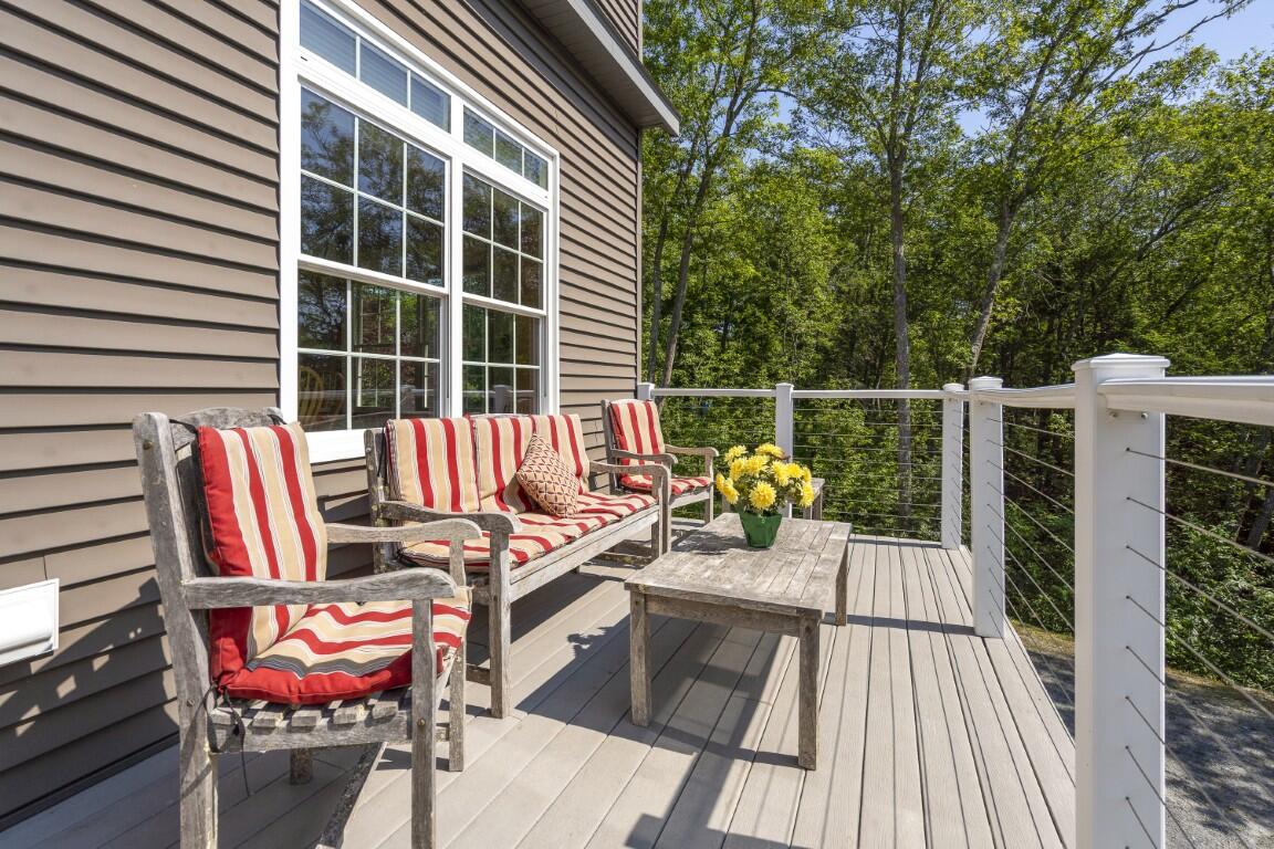 29 Wiscasset Road Boothbay, ME 04537 - Photo 22 of 57 21