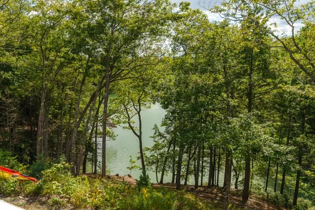 $869,000 | 29 Wiscasset Road, Boothbay, ME 04537