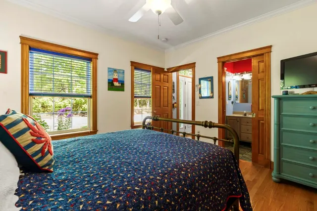 $869,000 | 29 Wiscasset Road, Boothbay, ME 04537