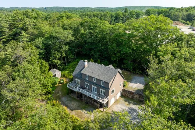 $869,000 | 29 Wiscasset Road, Boothbay, ME 04537