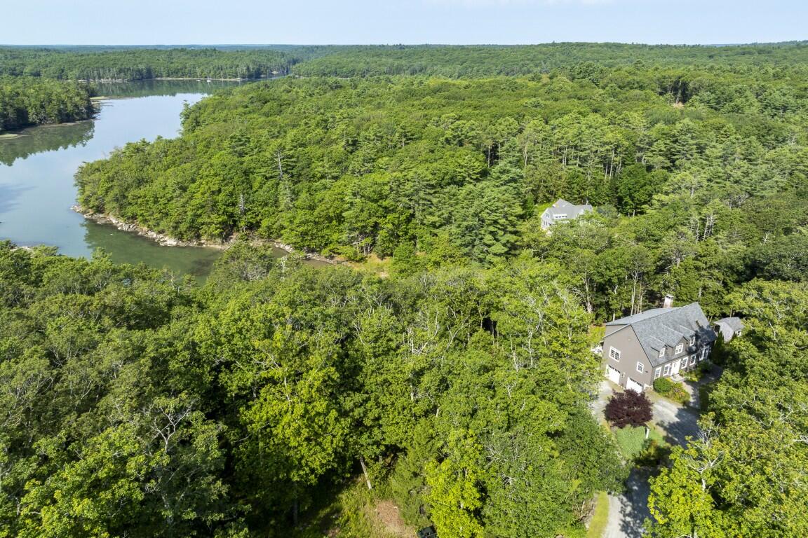 29 Wiscasset Road Boothbay, ME 04537 - Photo 5 of 57 4