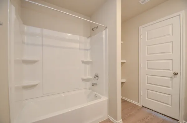 $2,100 | 25513 Blossom Court, Montgomery, TX 77316
