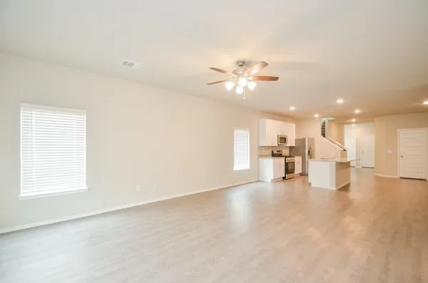 $2,100 | 25513 Blossom Court, Montgomery, TX 77316
