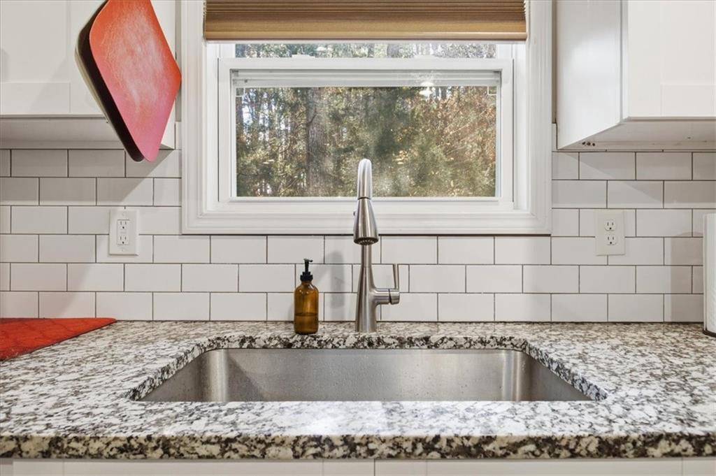 5506 Highway 81 Covington, GA 30016 - Photo 12 of 44