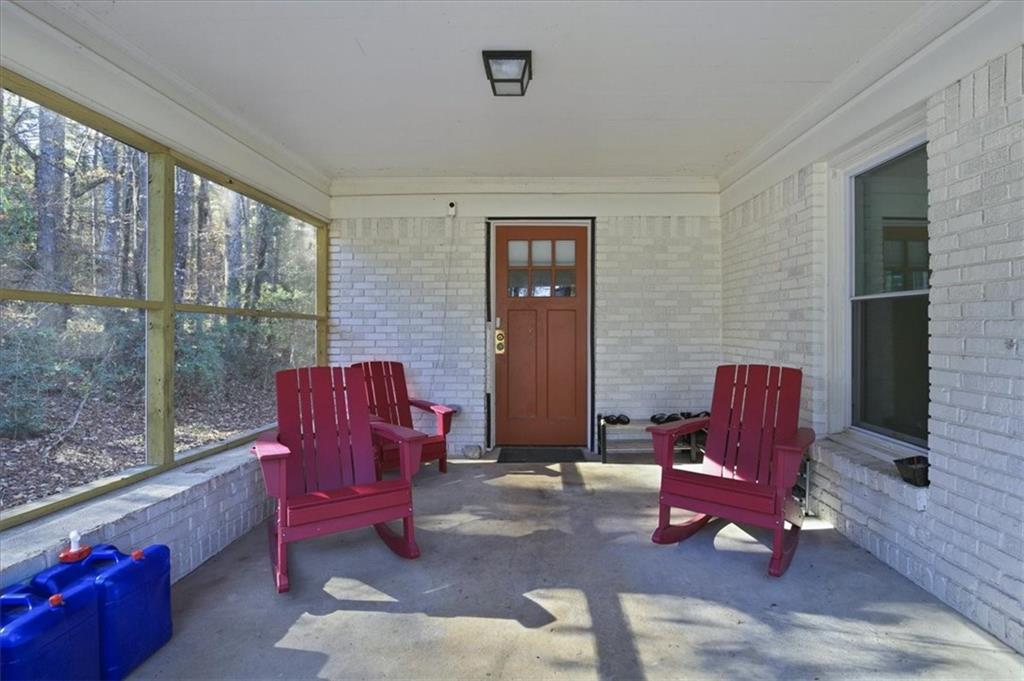 5506 Highway 81 Covington, GA 30016 - Photo 10 of 44