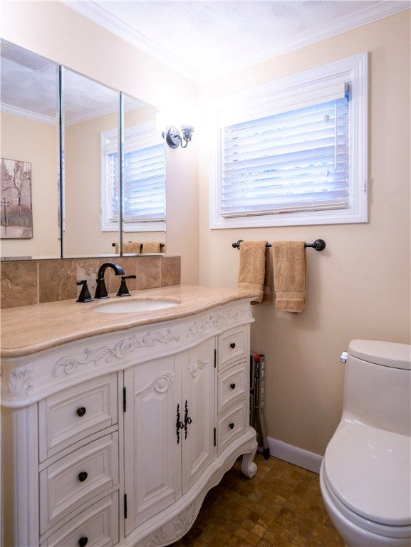 60 Deerfield Road Cranston, RI 02920 - Photo 14 of 49