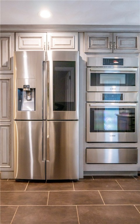 60 Deerfield Road Cranston, RI 02920 - Photo 22 of 49