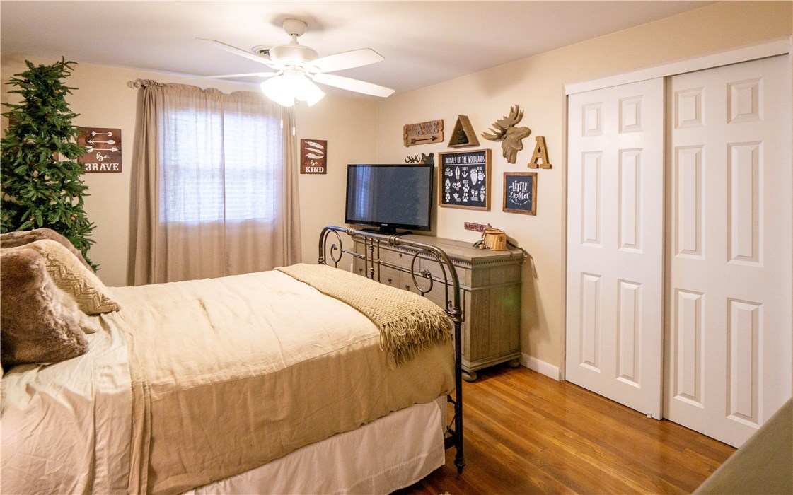 60 Deerfield Road Cranston, RI 02920 - Photo 37 of 49