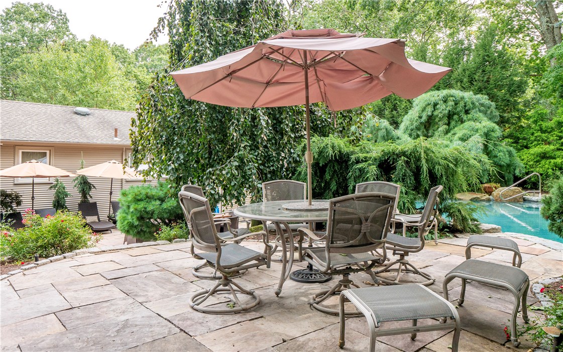 60 Deerfield Road Cranston, RI 02920 - Photo 49 of 49