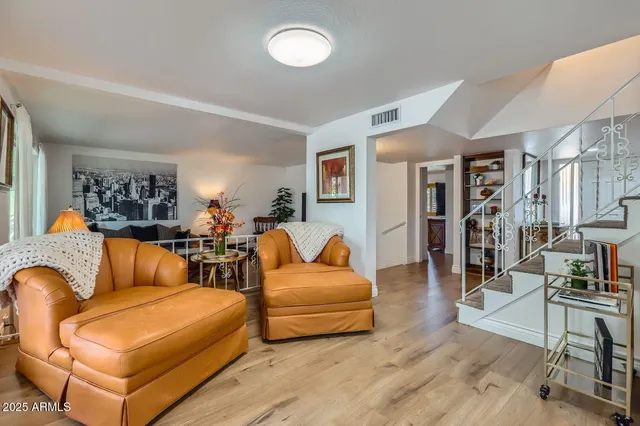 $3,995 | 1305 East Steamboat Bend Drive, Tempe, AZ 85283