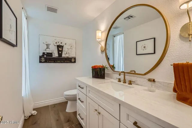 $3,995 | 1305 East Steamboat Bend Drive, Tempe, AZ 85283