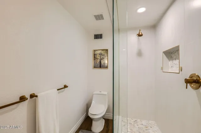 $3,995 | 1305 East Steamboat Bend Drive, Tempe, AZ 85283