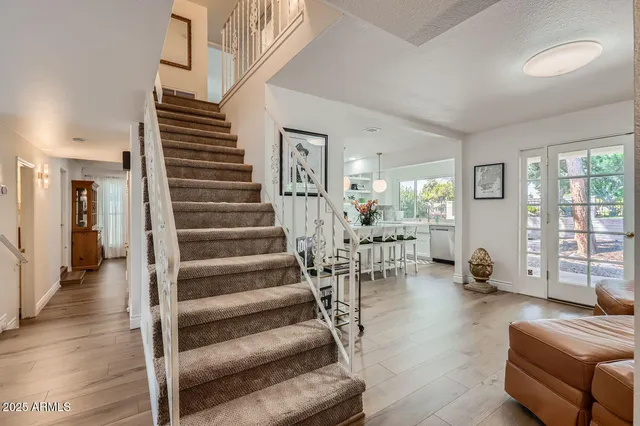 $3,995 | 1305 East Steamboat Bend Drive, Tempe, AZ 85283